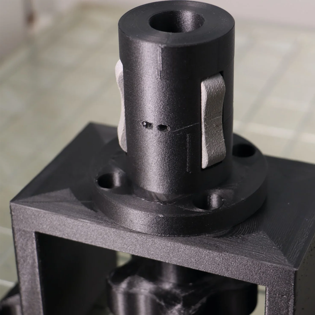 Polymaker Fiberon PA12-CF10 Polymaker Industrial 