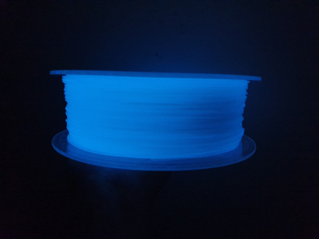Polyalkemi PLA Glow in the Dark Glow Blue 
