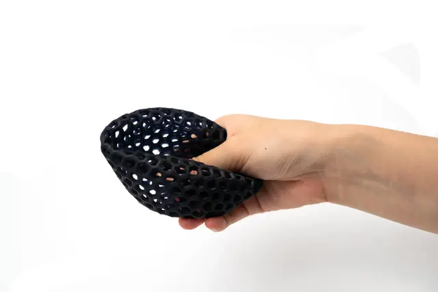 Siraya Tech Tenacious Obsidian Black 